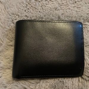 Perry Ellis wallet